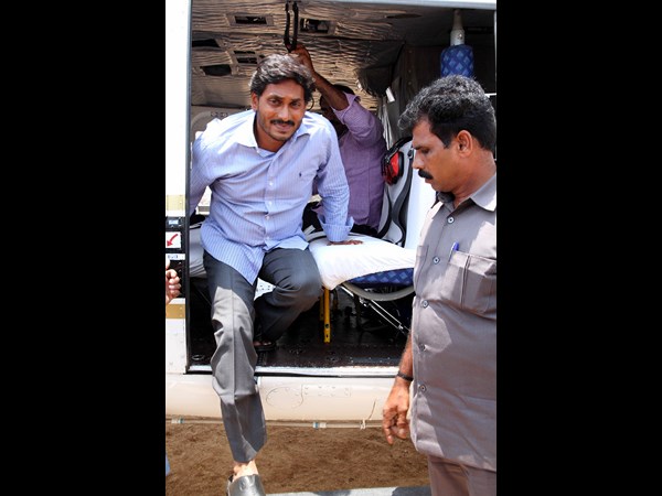 వైయస్ జగన్