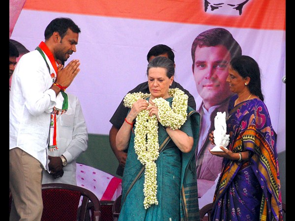 సోనియా గాంధీ సోనియా గాంధీ