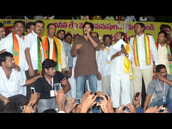పవన్ కళ్యాణ్