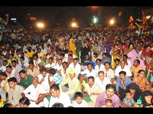 హాజరైన జనం