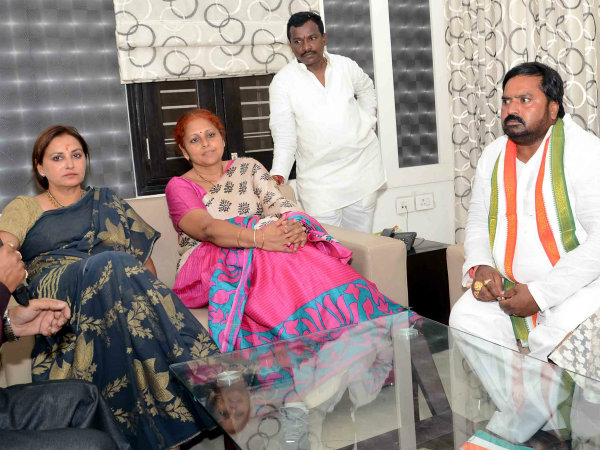 జయప్రద స్నేహితురాలి కోసం...