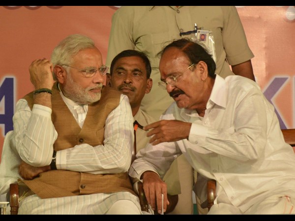 మోడీతో వెంకయ్య మంతనాలు