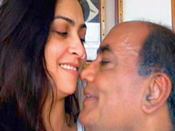  దిగ్విజయ్ సింగ్ - అమృతా రాయ్