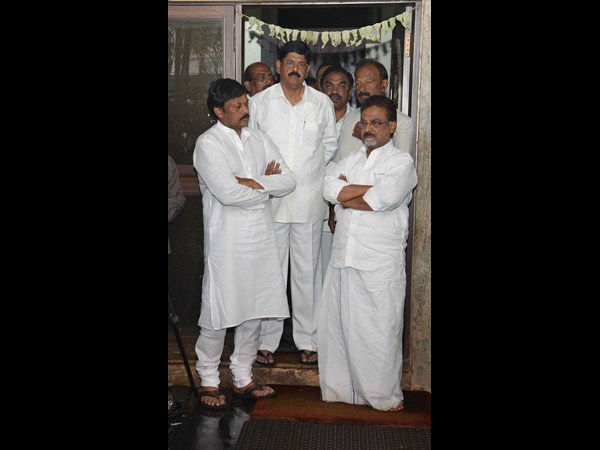 చిరంజీవి నివాళి