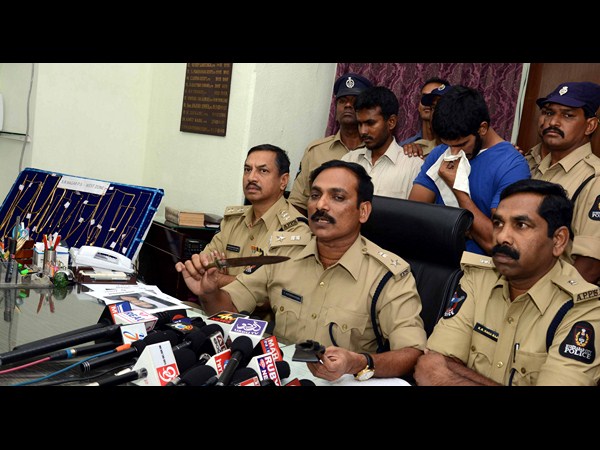 వివరాలు వెల్లడిస్తూ..