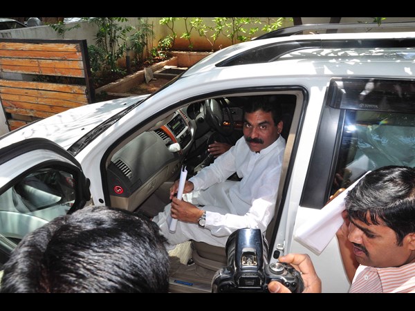 Lagadapati Rajagopal's exit poll survey