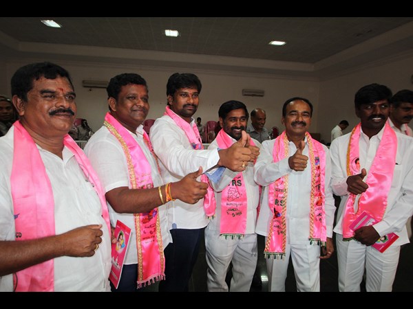 బాల్క సుమన్ ఇలా..