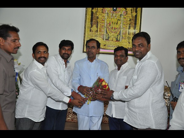 కెసిఆర్