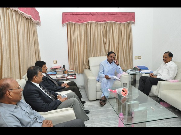 కెసిఆర్