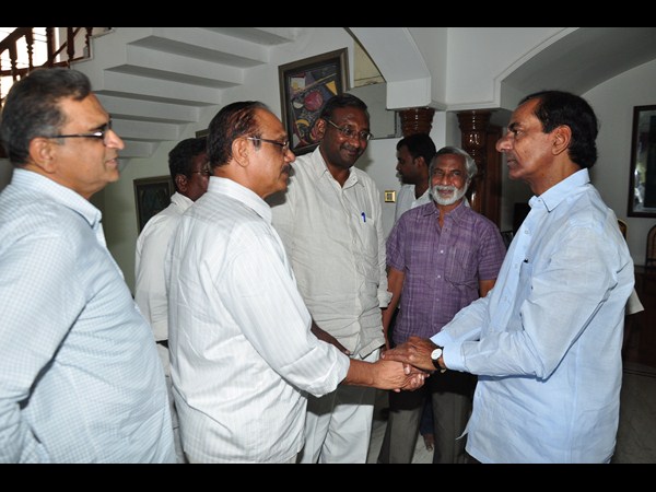 కెసిఆర్