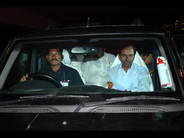 కెసిఆర్