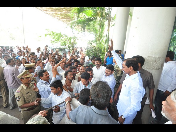 కెసిఆర్