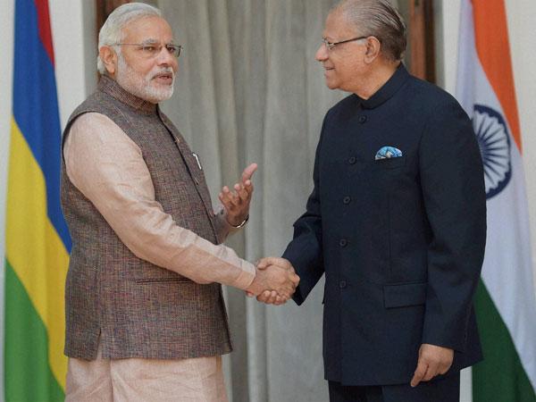 నవీన్ రామ్ గులాం