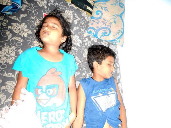 తండ్రి ఘాతుకానికి పిల్లలు...