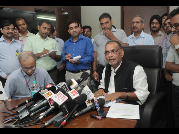 రాధామోహన్ సింగ్