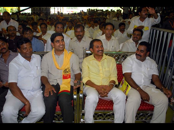 నారా లోకేష్