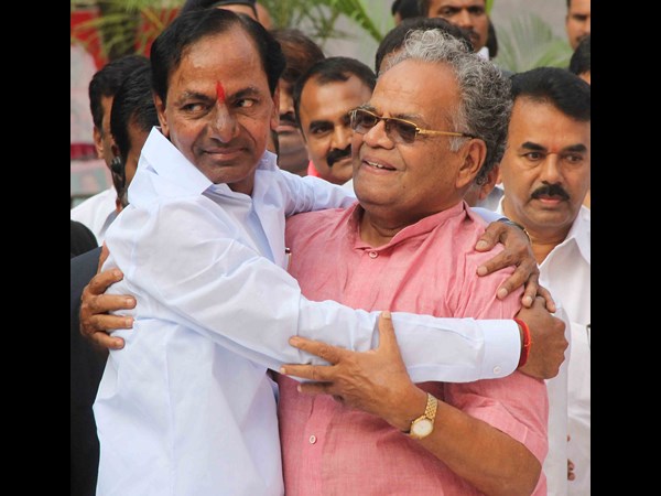 కెసిఆర్