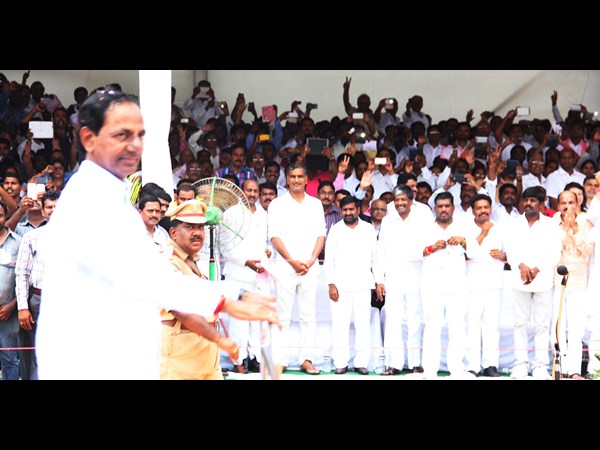 కెసిఆర్