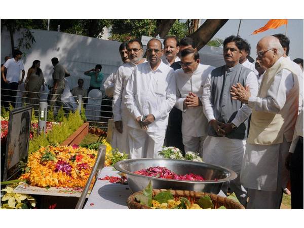 గోపీనాథ్ ముండే