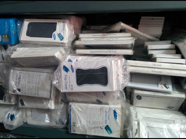 నకిలీ ఉత్పత్తుల స్వాధీనం