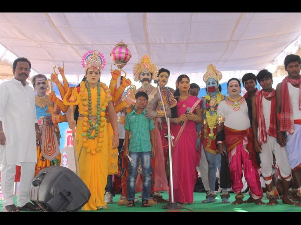 కెసిఆర్