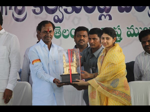 కెసిఆర్