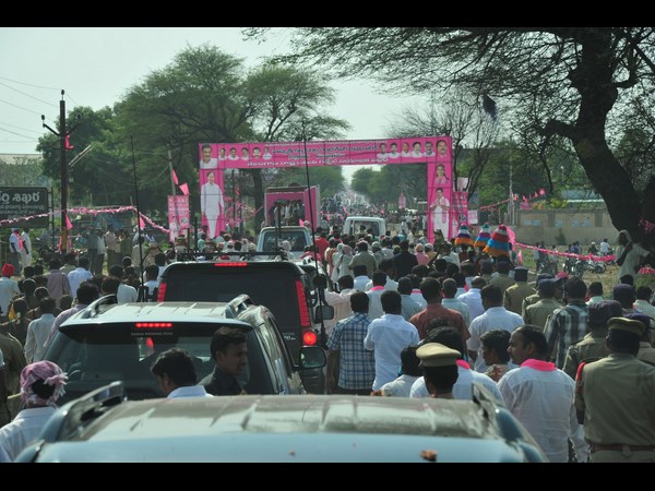 కెసిఆర్