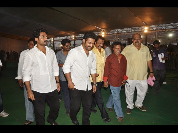 జూ. ఎన్టీఆర్, కళ్యాణ్ రామ్