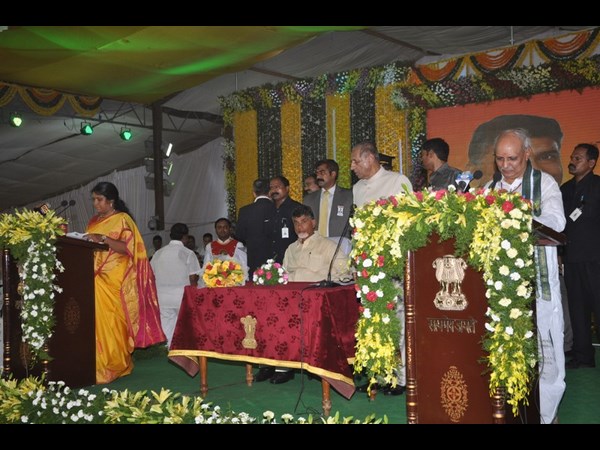 పీతల సుజాత