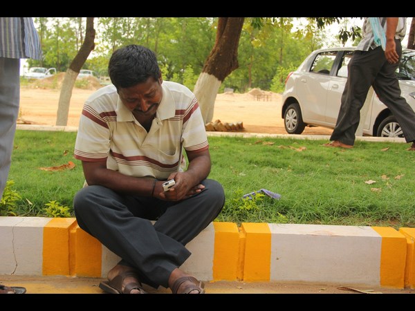 కన్నీరు మున్నీరు