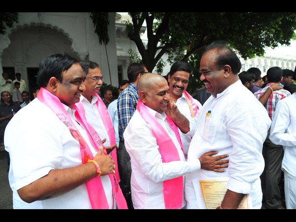 మధుసూదనాచారి