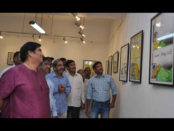 మృత్యుంజయ్‌తో రమణాచారి..