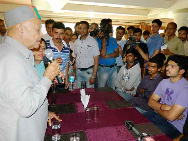 HP compensation to Telugu students HP compensation to Telugu students