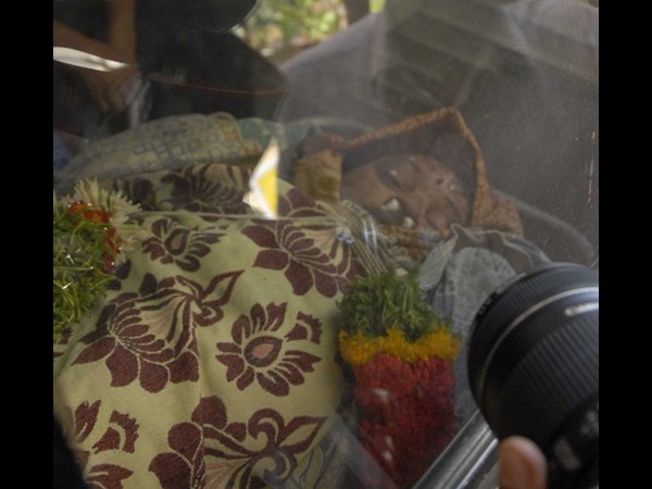 లక్ష్మీ గాయత్రి అంత్యక్రియలు