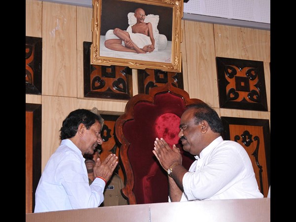 స్పీకర్‌గా మధుసూదనాచారి