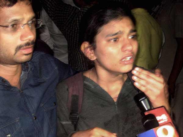 స్నేహితుల షాక్