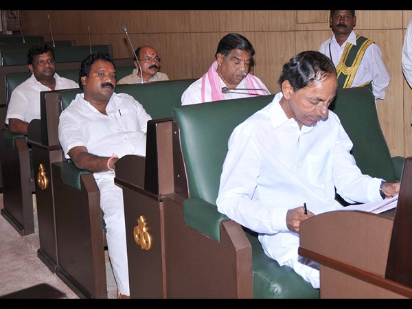 కెసిఆర్