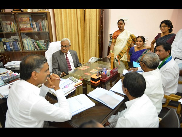 పద్మా దేవేందర్ రెడ్డి