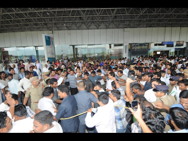 వైయస్ జగన్