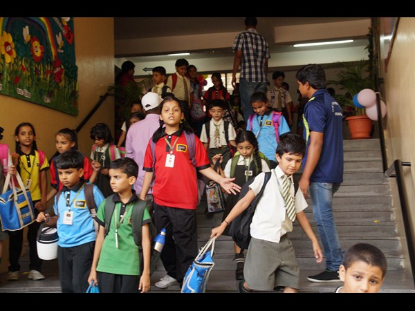 పాఠశాలలు ప్రారంభం