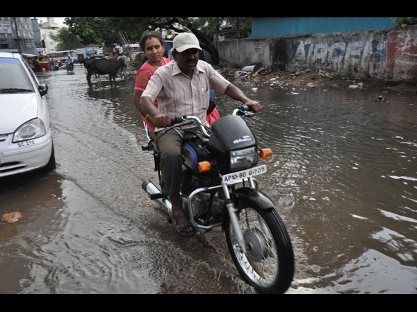 హైదరాబాదులో వర్షం