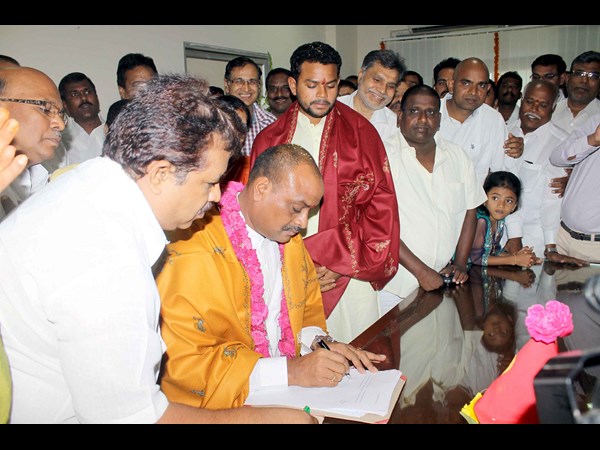 కింజారపు అచ్చెన్నాయుడు