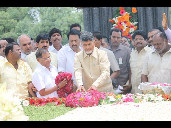 చంద్రబాబు