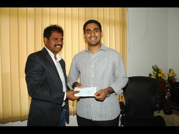 శివనారాయణ రూ. 25 వేలు