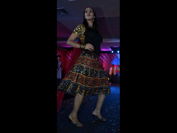 అదరగొట్టారు