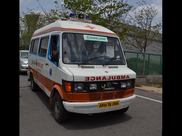 హైదరాబాద్‌కు మృతదేహాలు