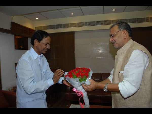 కెసిఆర్