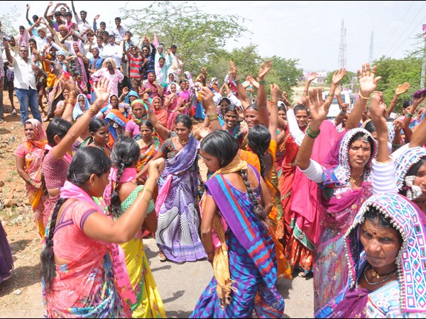 నాయిని నాయిని