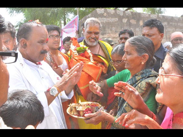 నాయిని నాయిని