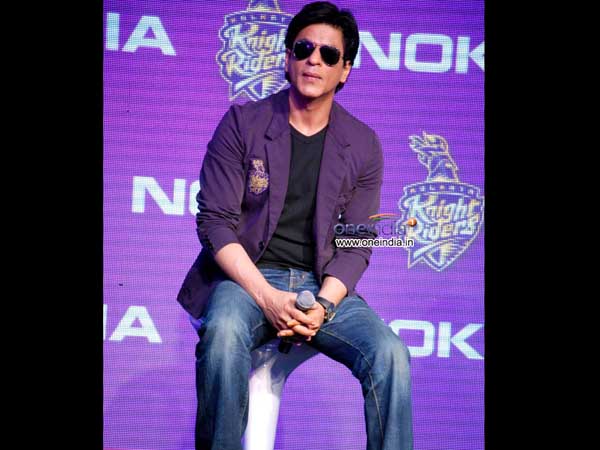 Shah Rukh Khan’s disowns his driver Shah Rukh Khan’s disowns his driver
